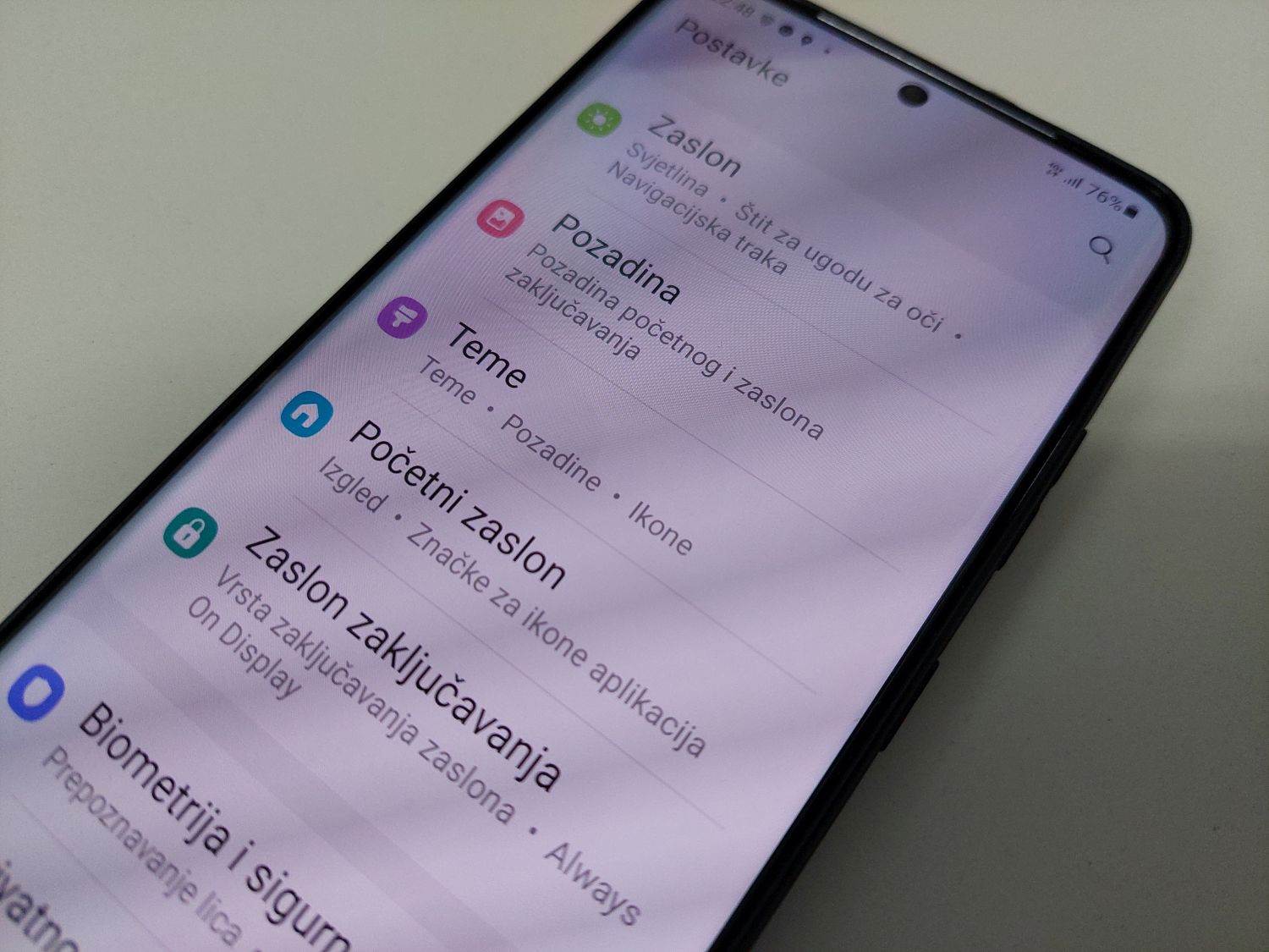 MOGLI SMO TO IZBJEĆI I vi otključavate i zaključavate mobitel po 100 puta dnevno?