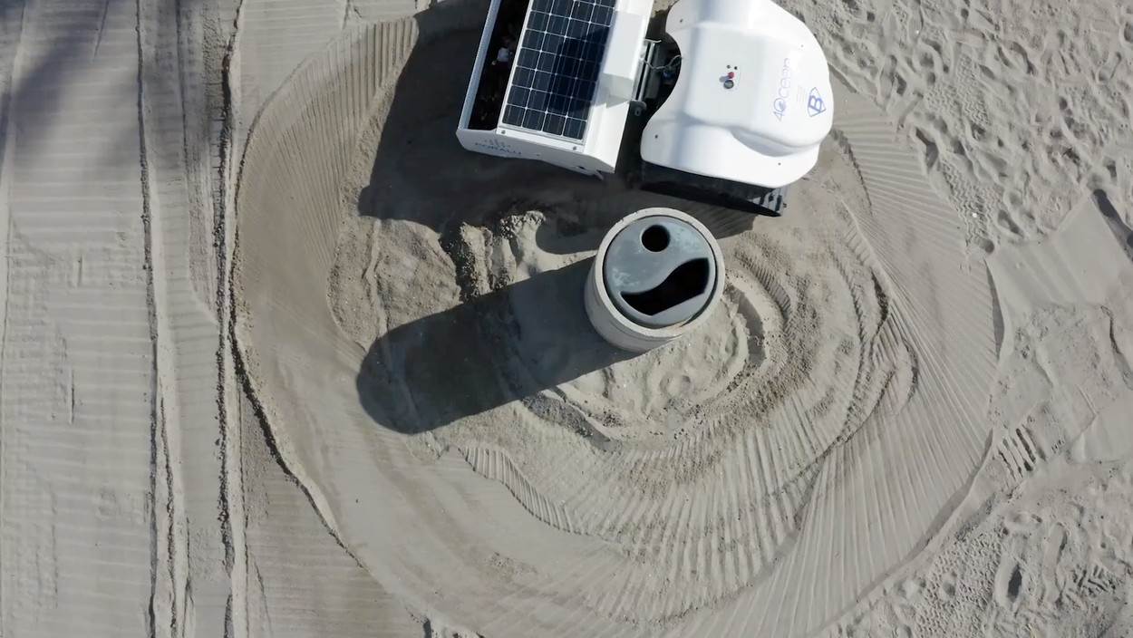ROBOT ZA ČIŠĆENJE PLAŽE Dizajniran je za prikupljanje najmanjih komadića smeća