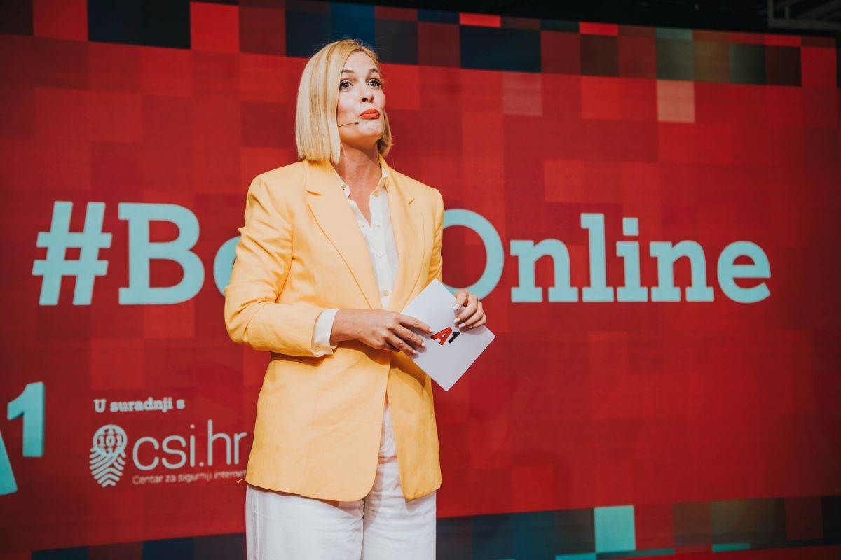 Nevena Rendeli Vejzović.jpg