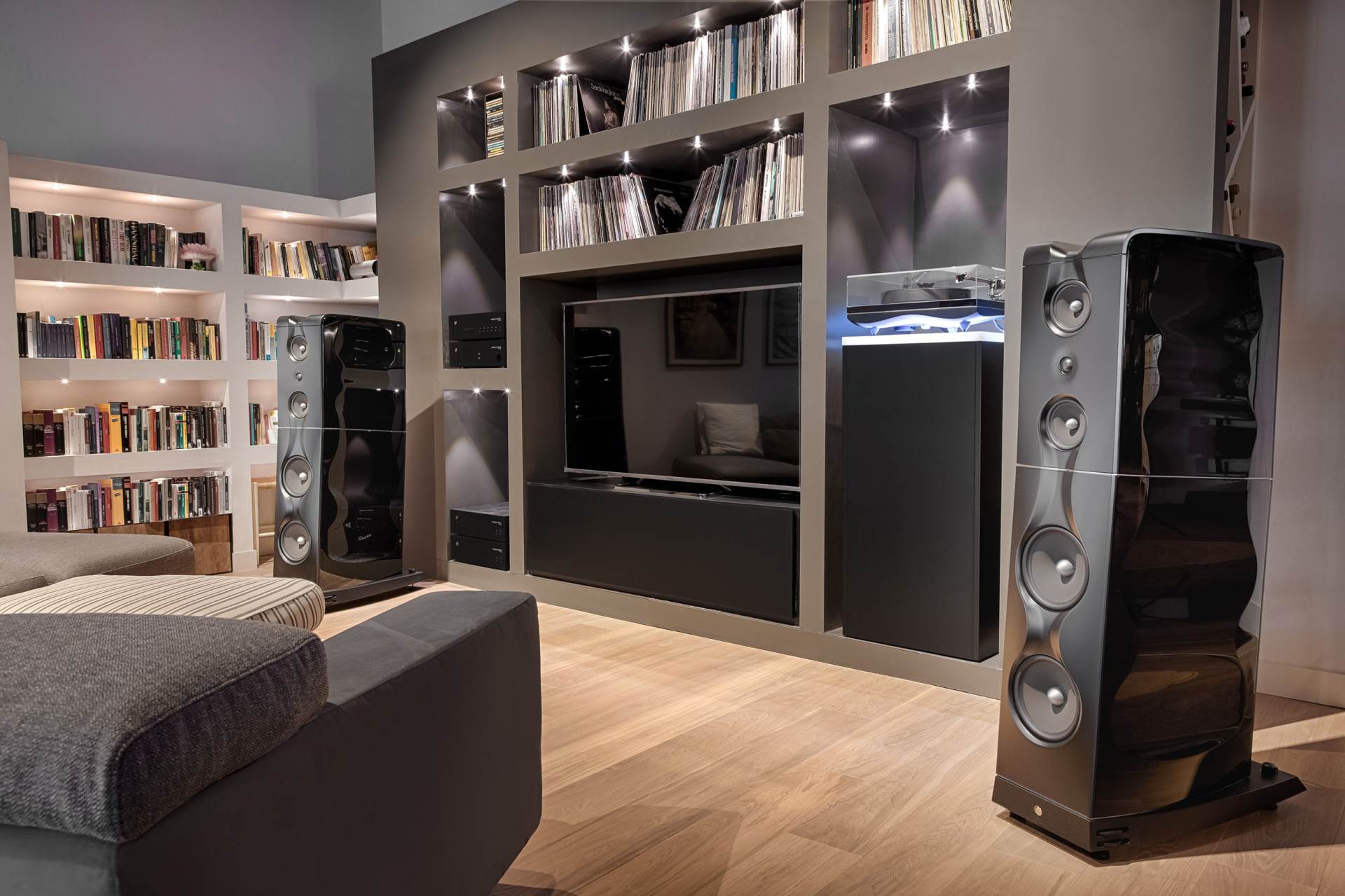 STRUČNJAK SAVJETUJE Evo kako se ispravno čisti audiofilska oprema