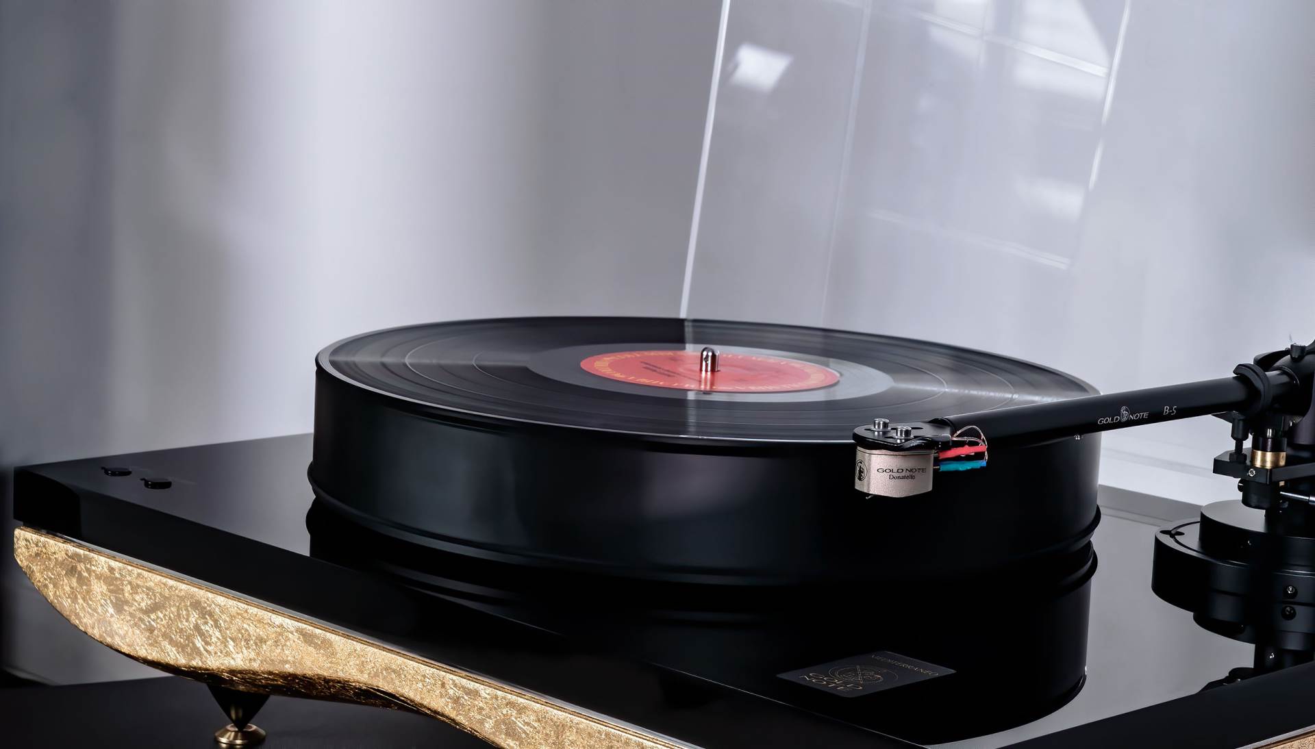 STRUČNJAK SAVJETUJE Evo kako se ispravno čisti audiofilska oprema