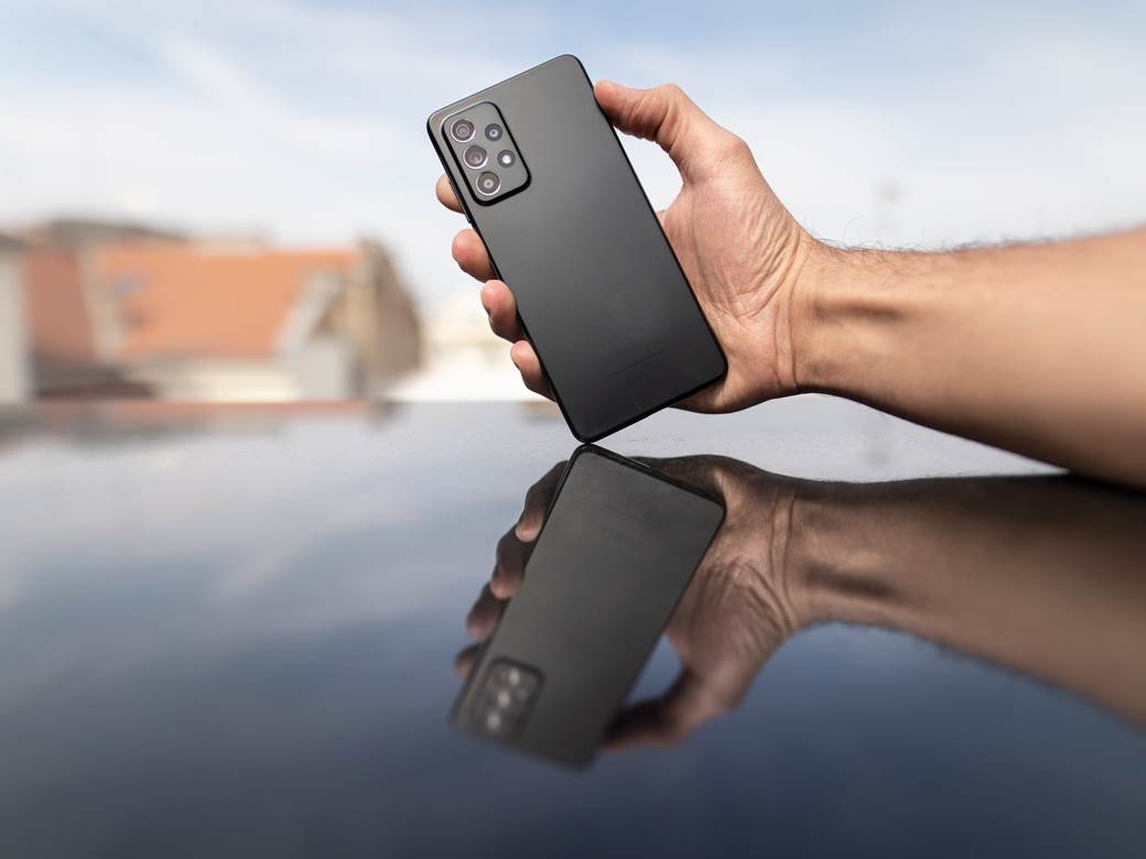 PROMJENA NA TRONU Samsung Galaxy pa zatim iPhone