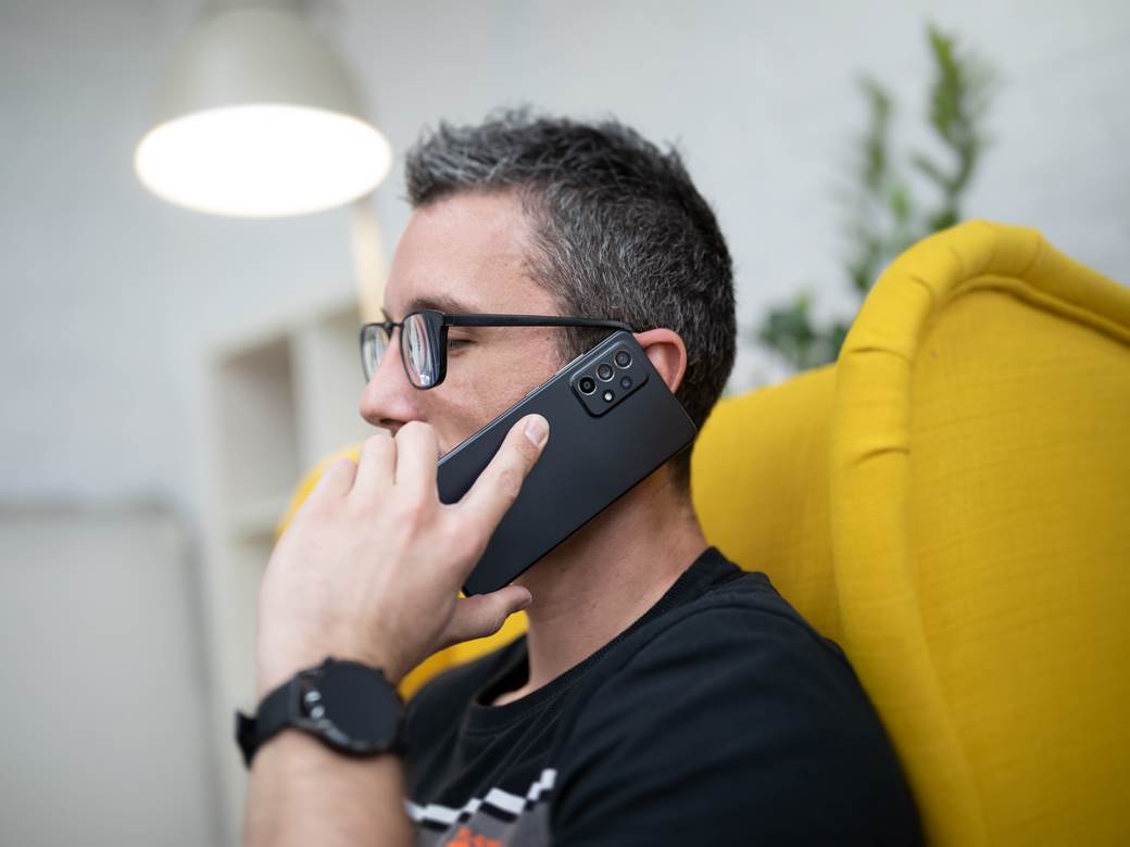 PROMJENA NA TRONU Samsung Galaxy pa zatim iPhone