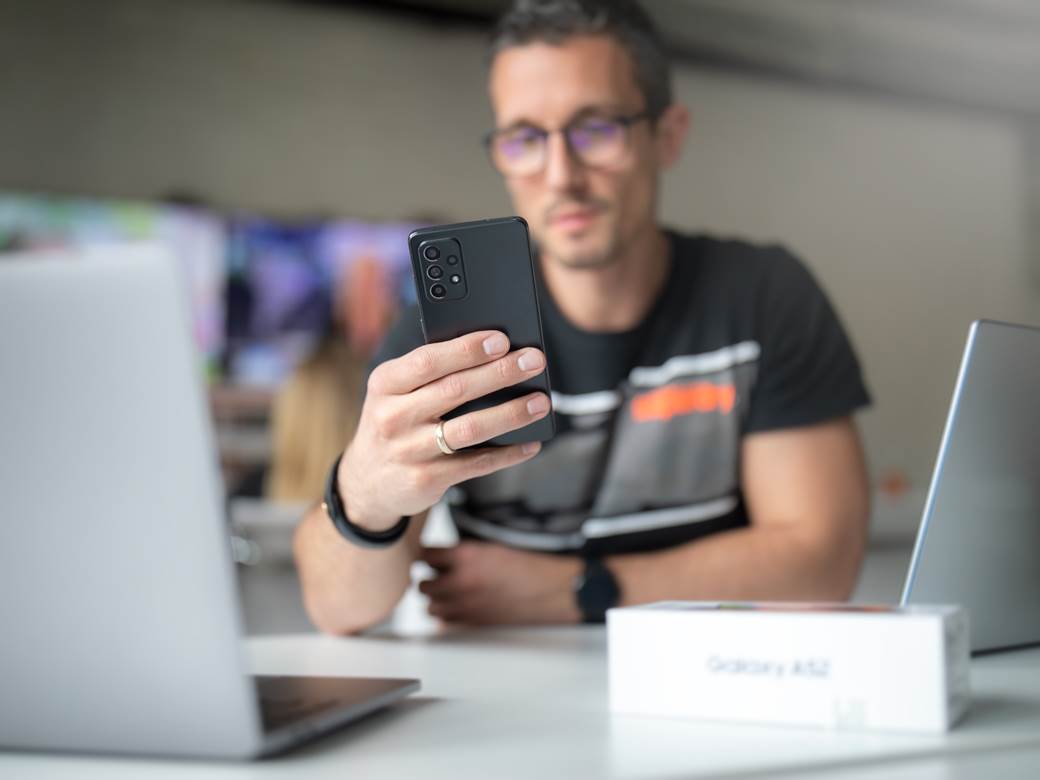 PROMJENA NA TRONU Samsung Galaxy pa zatim iPhone