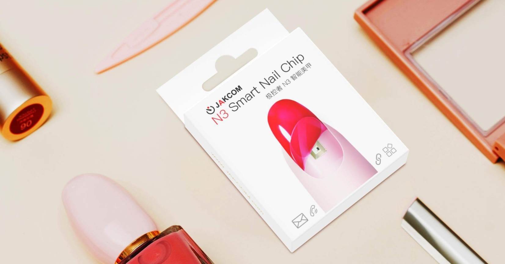 OVO JE PREJAKO! Nokti glume karticu prilikom plaćanja u trgovinama