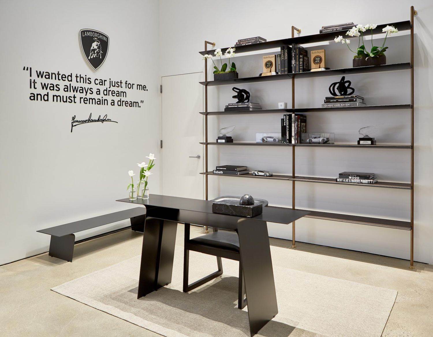 LAMBORGHINI LOUNGE NEW YORK CITY Nikad viđeni automobili, B&O zvuk i novi sat