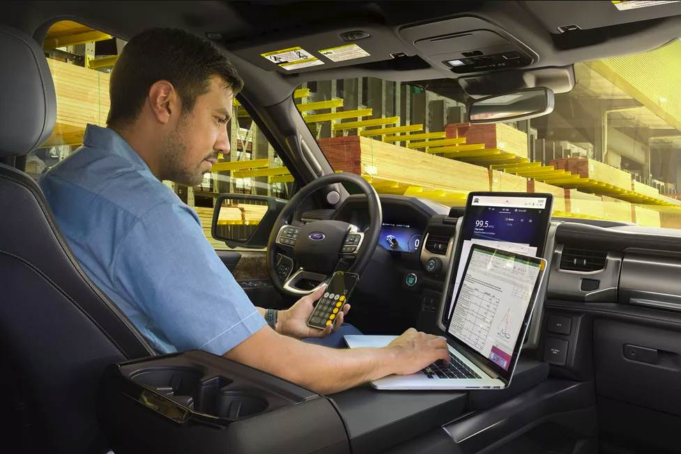 KONKURENCIJA VELIKIMA Ovaj kamion na struju energijom može napajati i kuću!