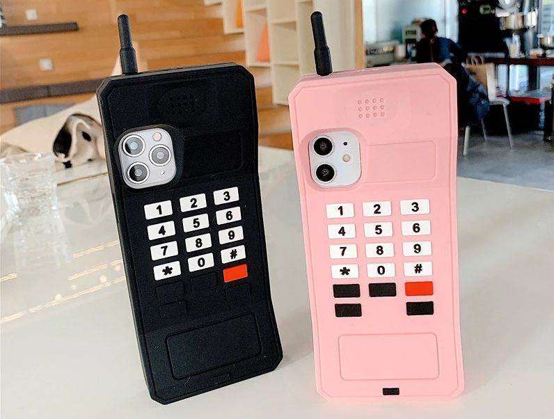 AKO VAS PUCA NOSTALGIJA Maska za iPhone koja glumi stari mobitel s antenom