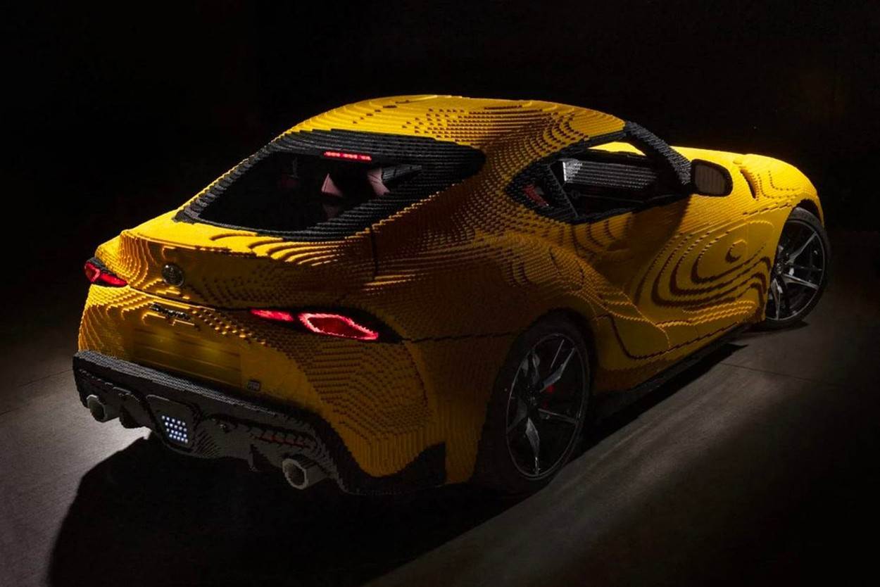 Toyota GR Supra Lego kockice (8)