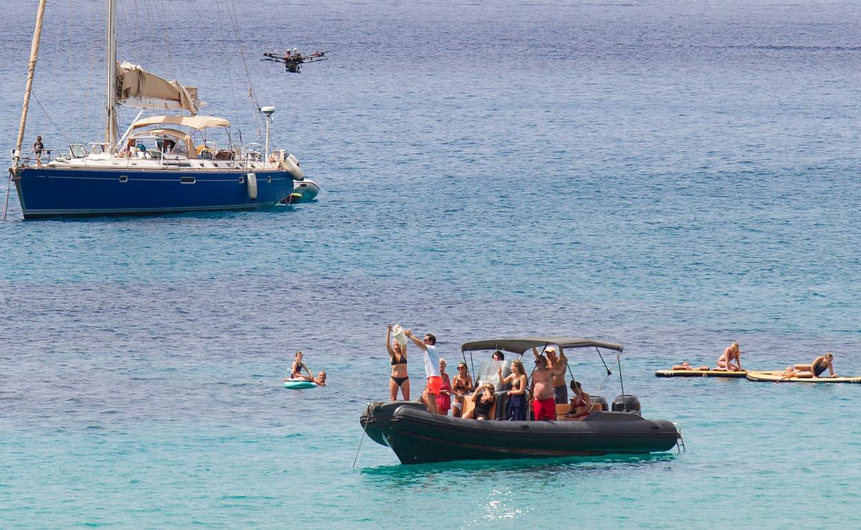 Drone to Yacht (16)