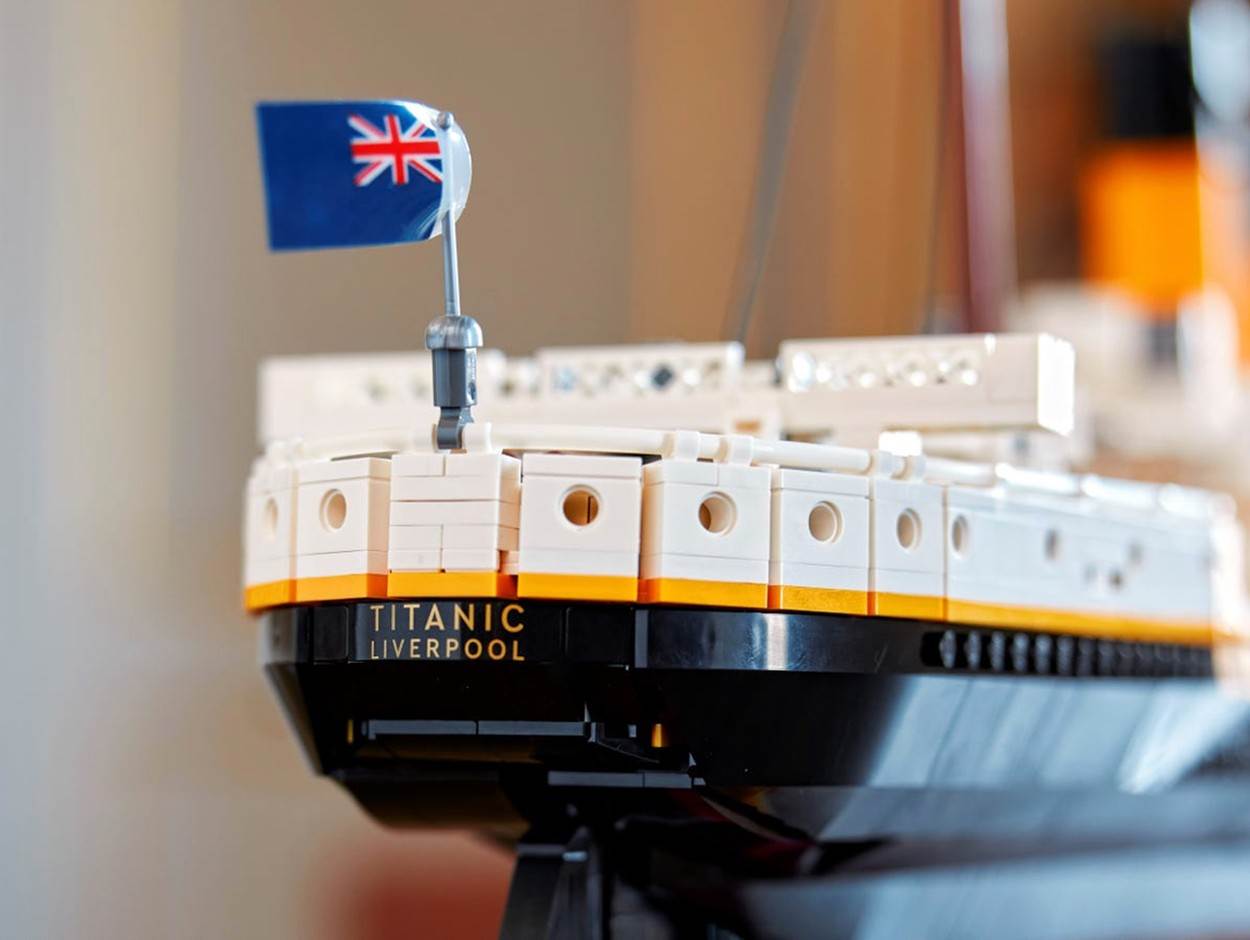 Lego Titanik Titanic (10)