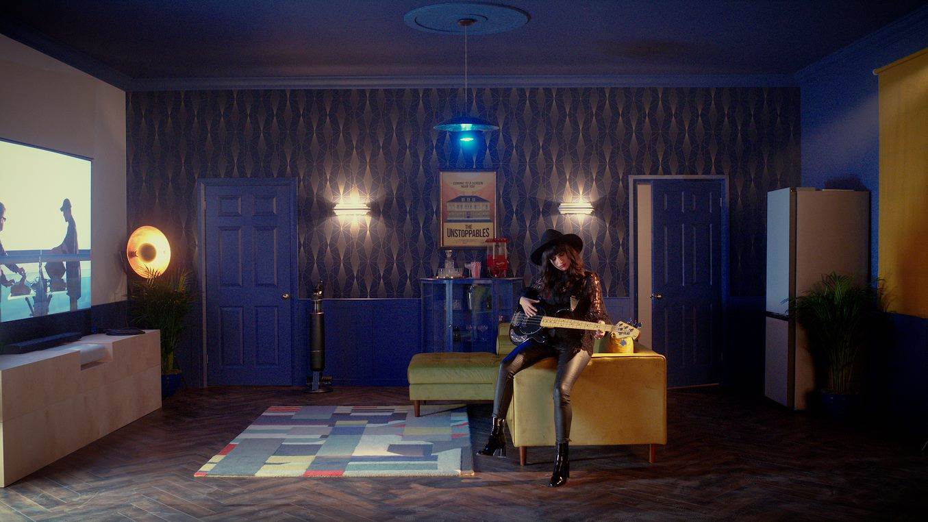 Samsung House of Suprises_Kino