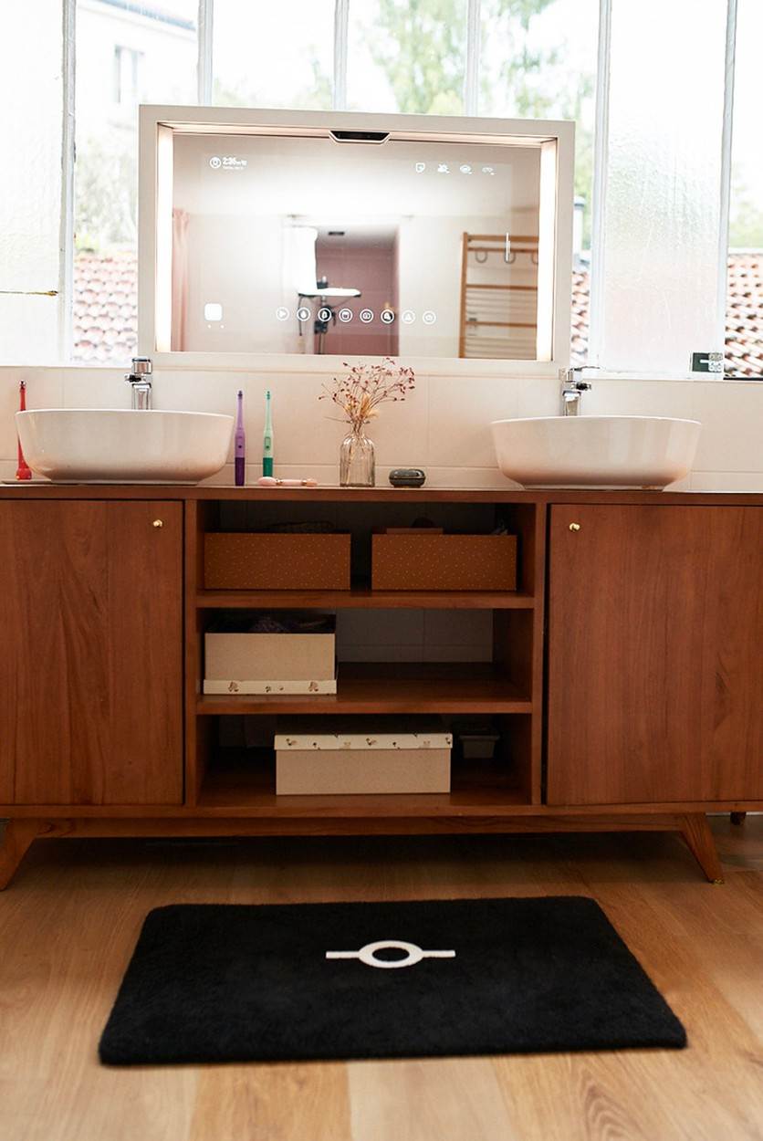 BBalance Smart Bathroom Mat (1).jpg