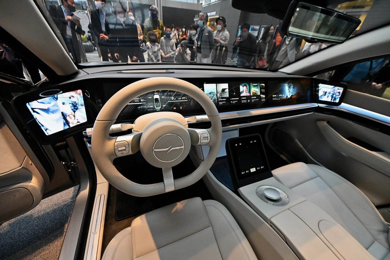 Sony Vision-S (3).jpg