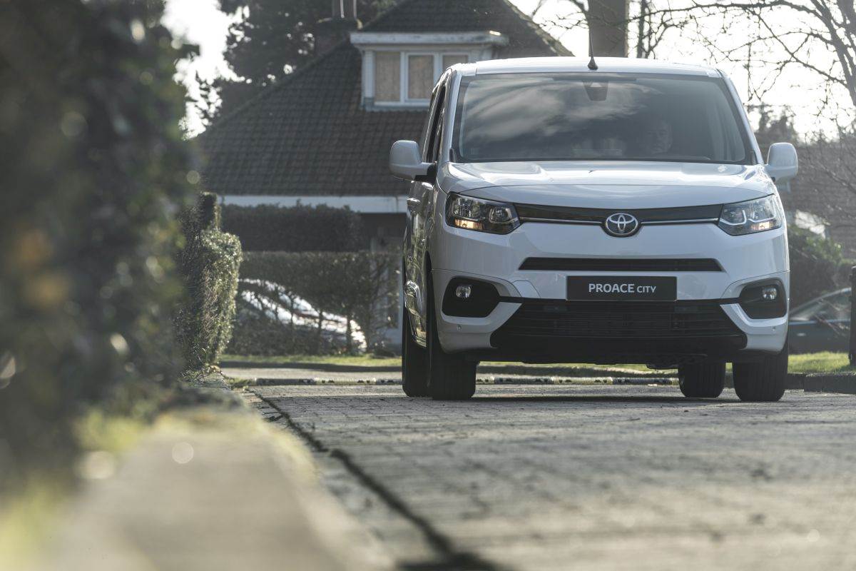 Toyota Proace City (5).jpg