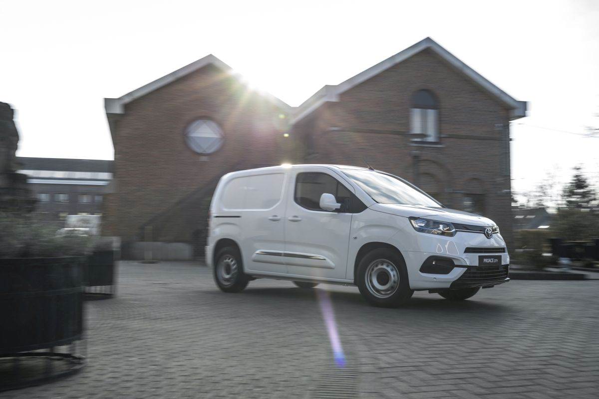 Toyota Proace City (6).jpg