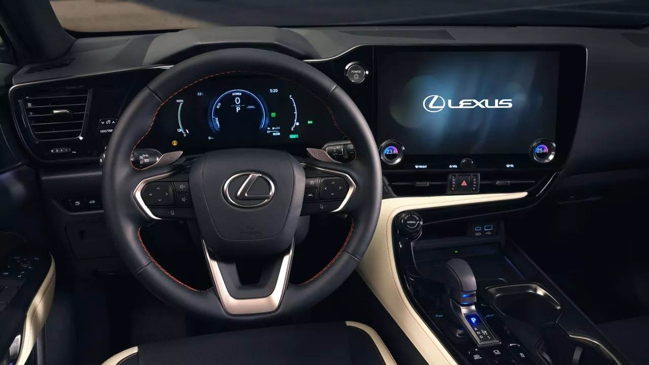 Lexus NX hibrid (2).jpg