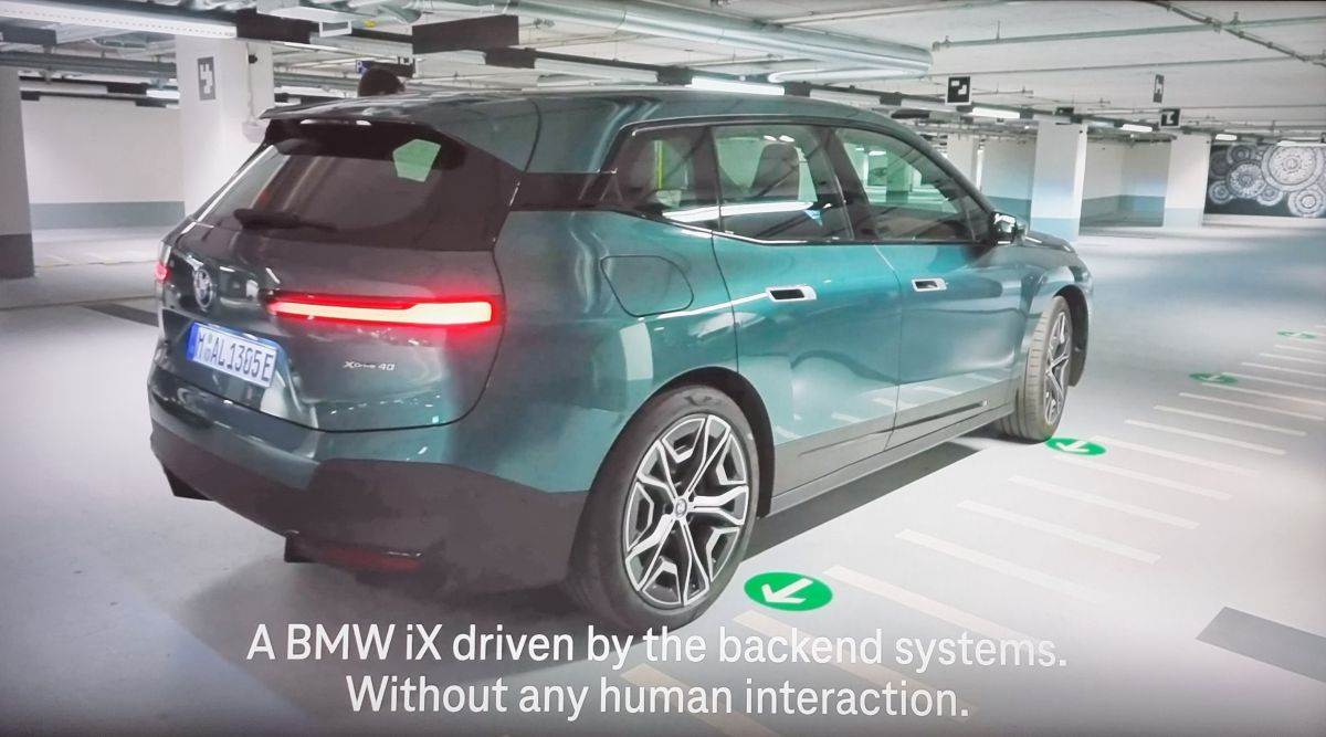 Deutsche Telekom automatizirano parkiranje BMW iX (3).jpg