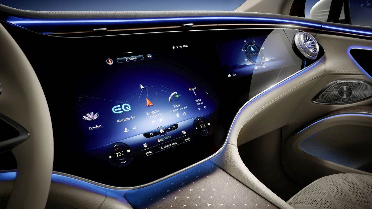Mercedes EQS SUV (3).jpg