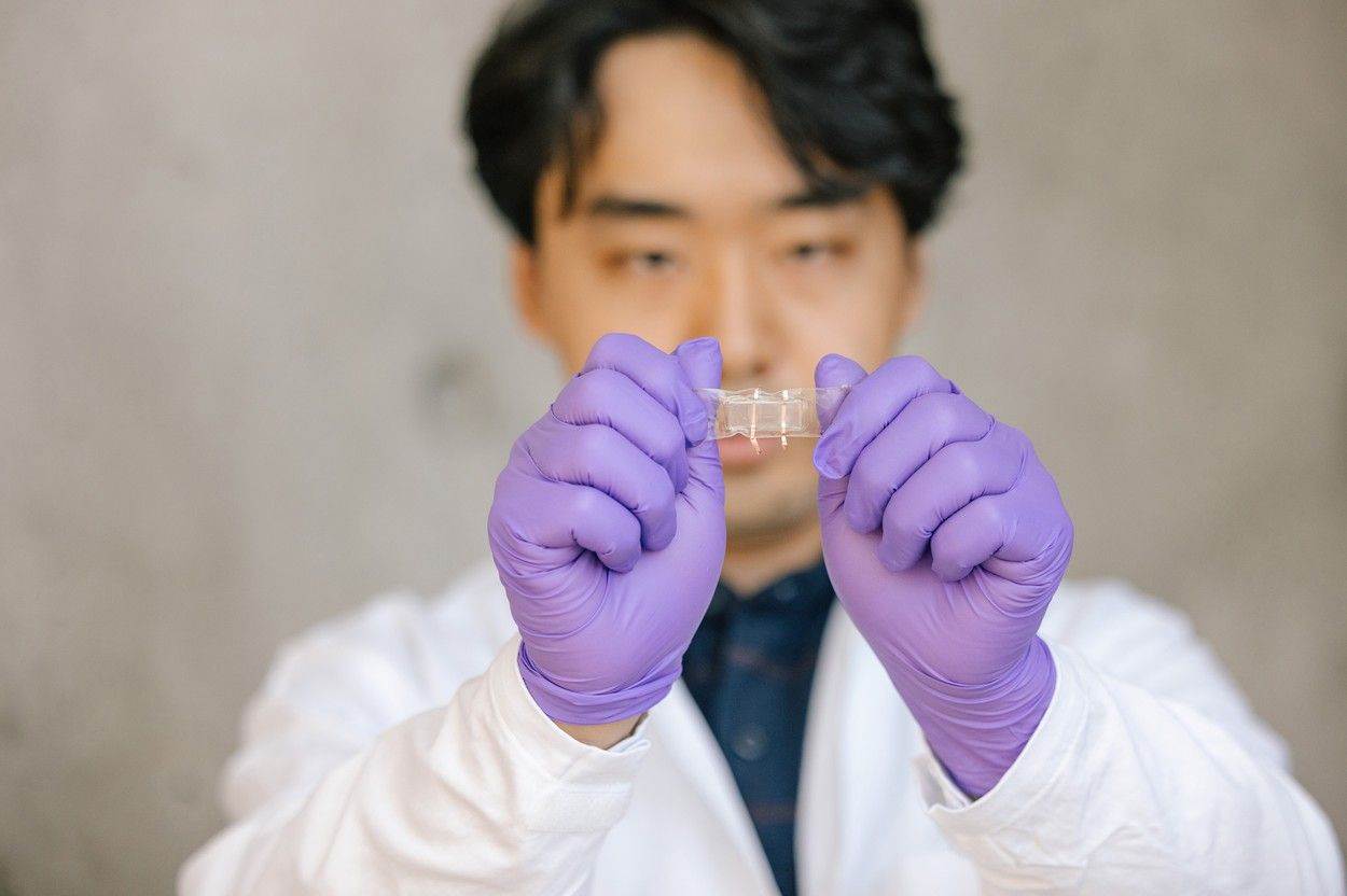 Hidrogel zdravstvo (1).jpg