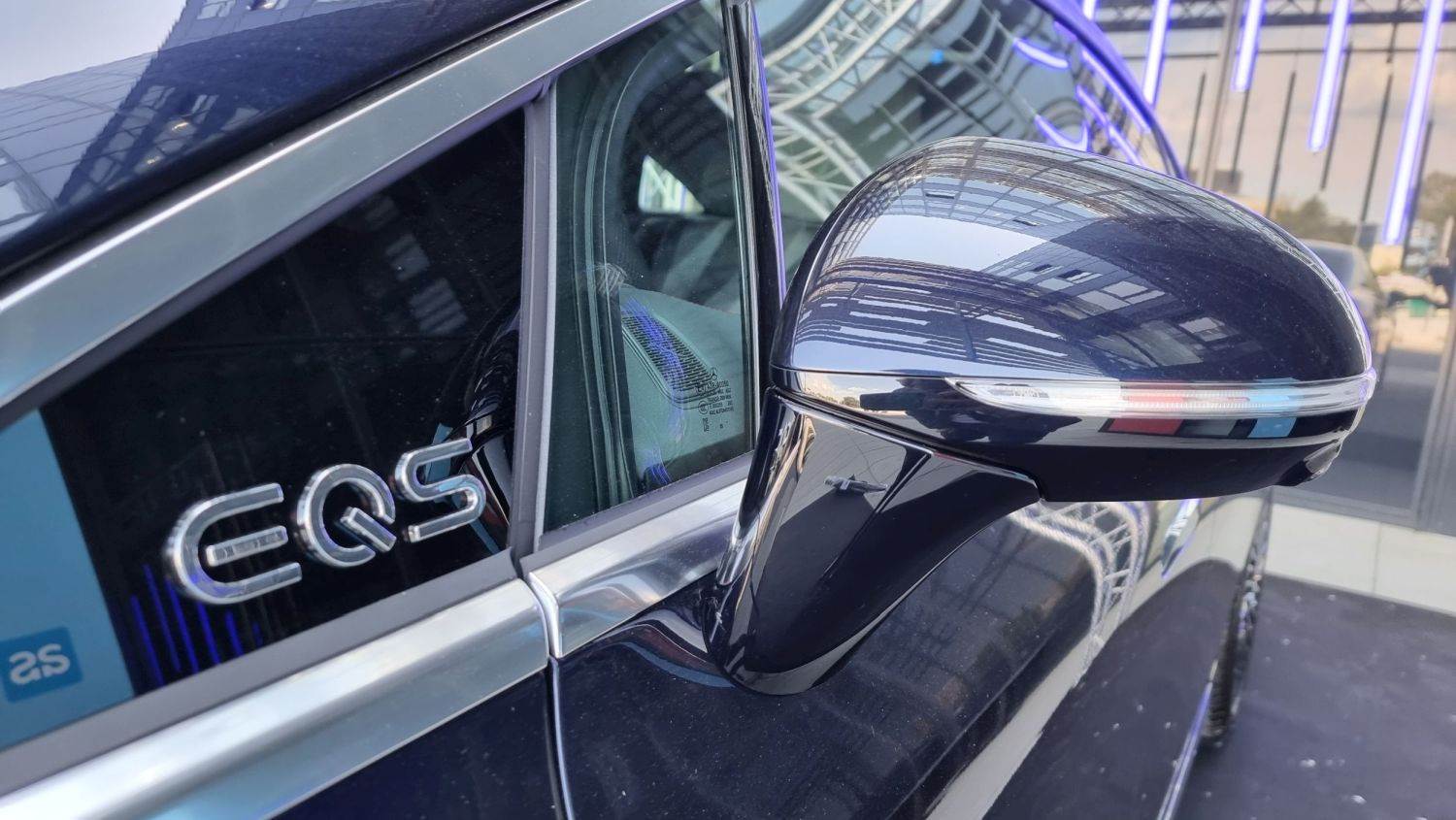 Mercedes EQS (6).jpg