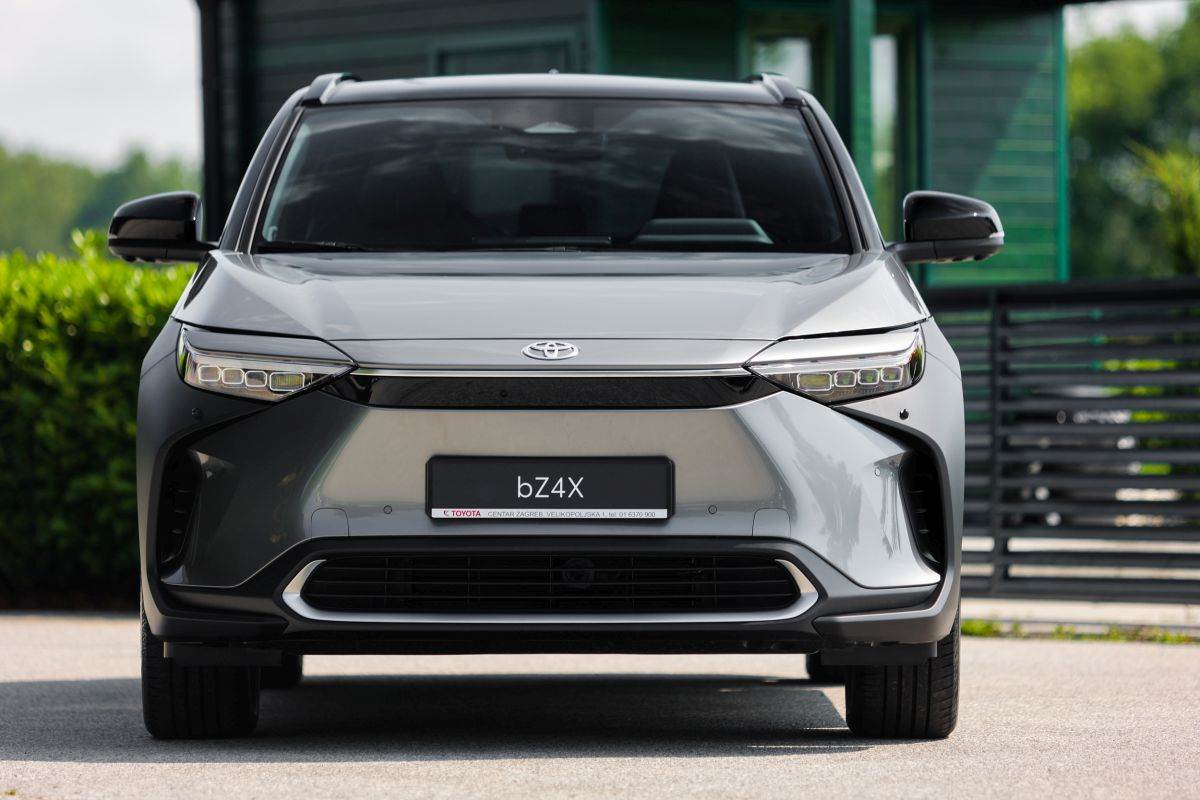 Toyota bZ4X (5).jpg