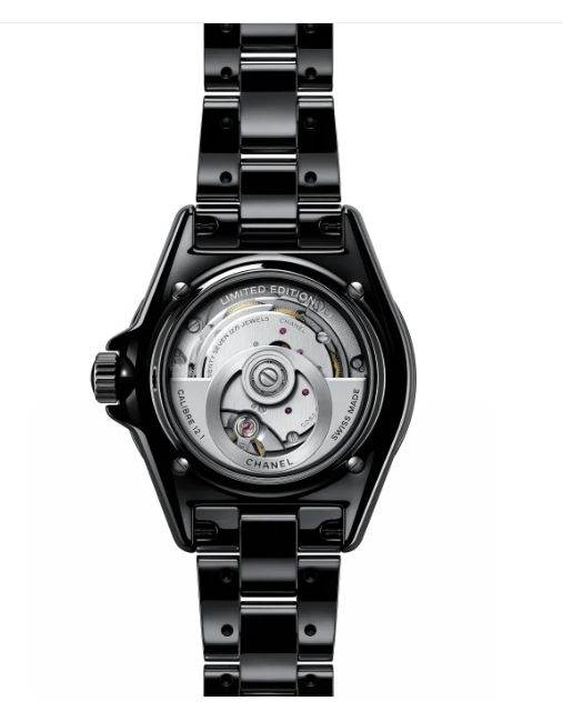 Chanel J12 Wanted de Chanel 38 MM (3).jpg