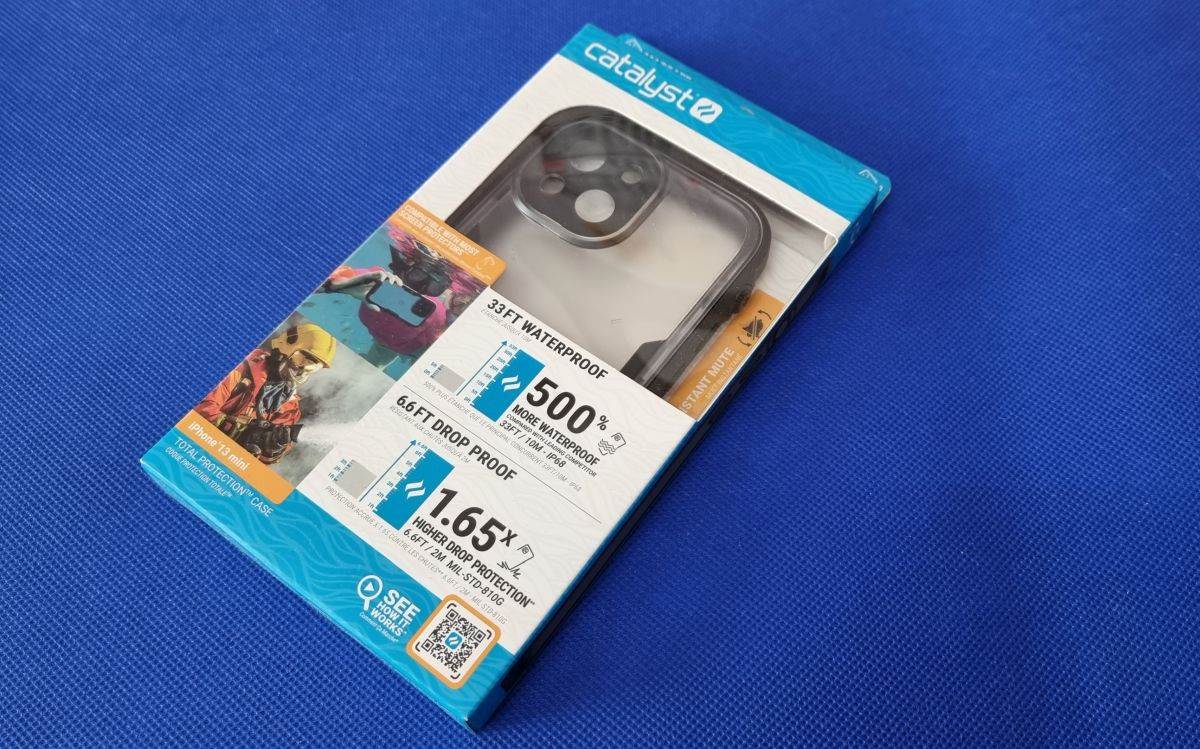 Catalyst Total Protection Case za Apple iPhone 13 (2).jpg