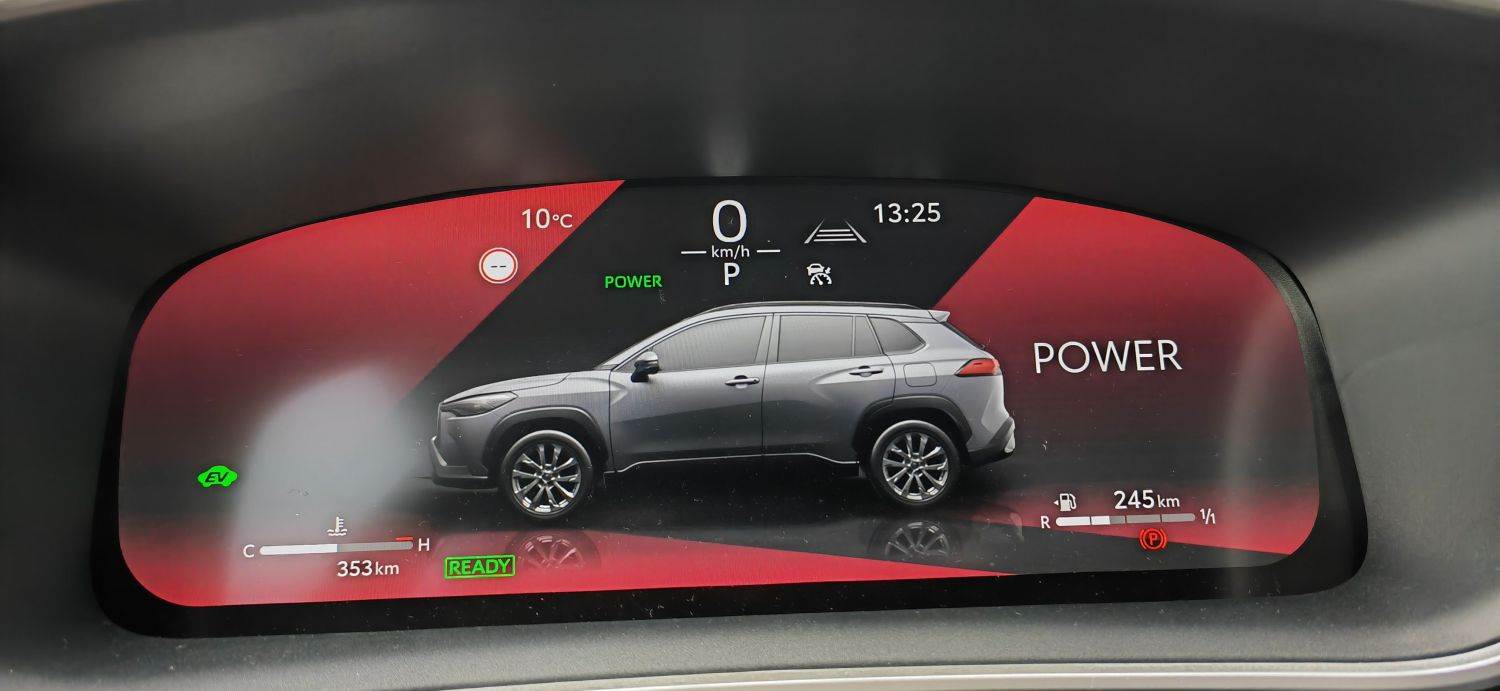 Toyota Corolla Cross (27).jpg