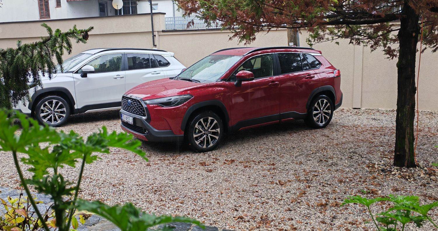 Toyota Corolla Cross (24).jpg