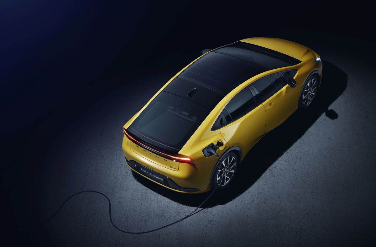 Toyota Prius 2023 (9).jpg