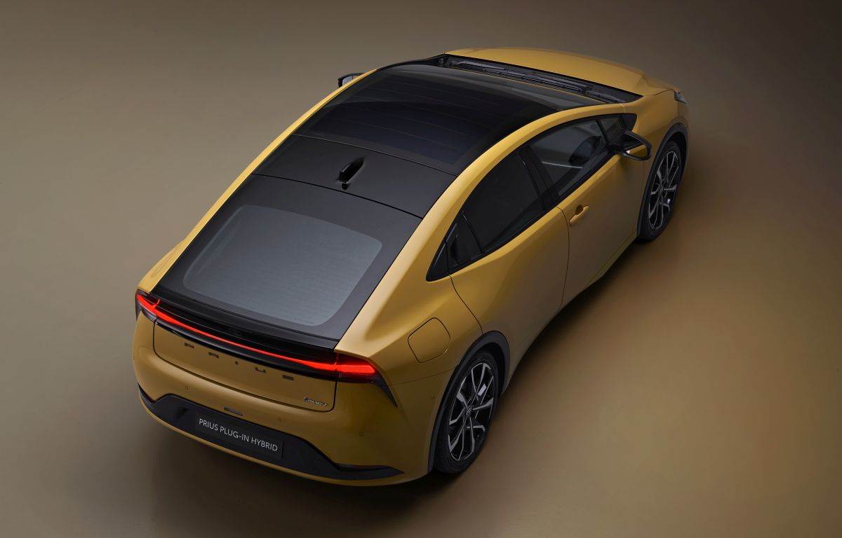 Toyota Prius 2023 (5).jpg