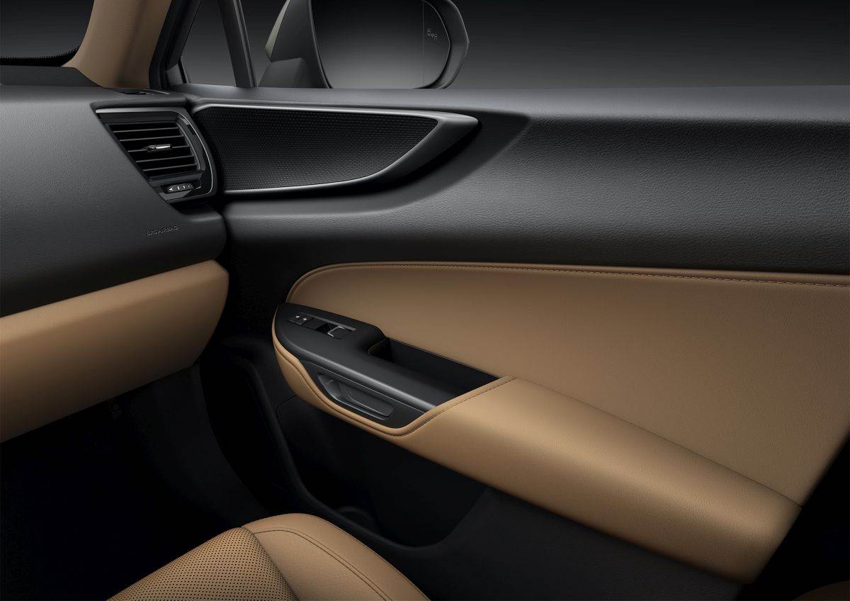 Lexus NX 2023 (16).jpg