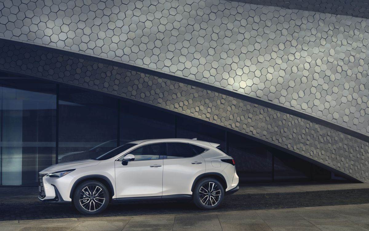 Lexus NX 2023 (2).jpg