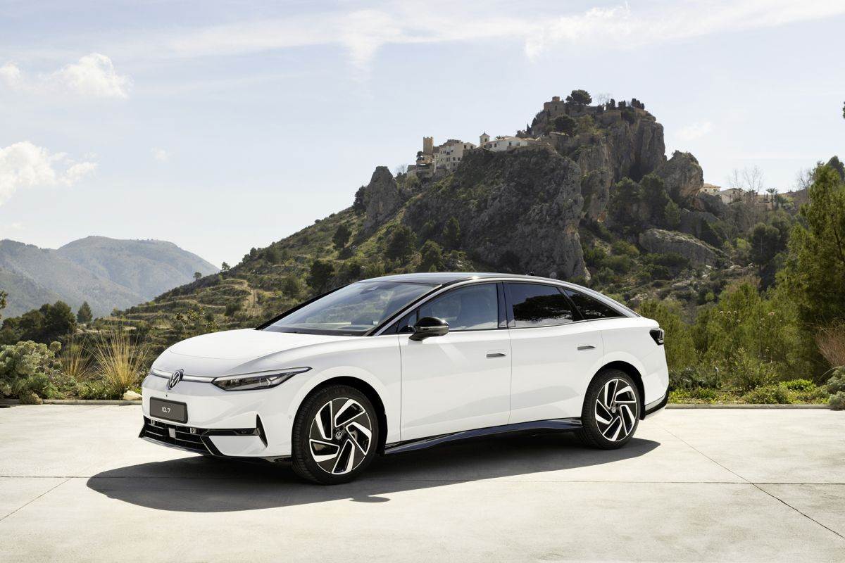 Volkswagen ID.7 (4).jpg