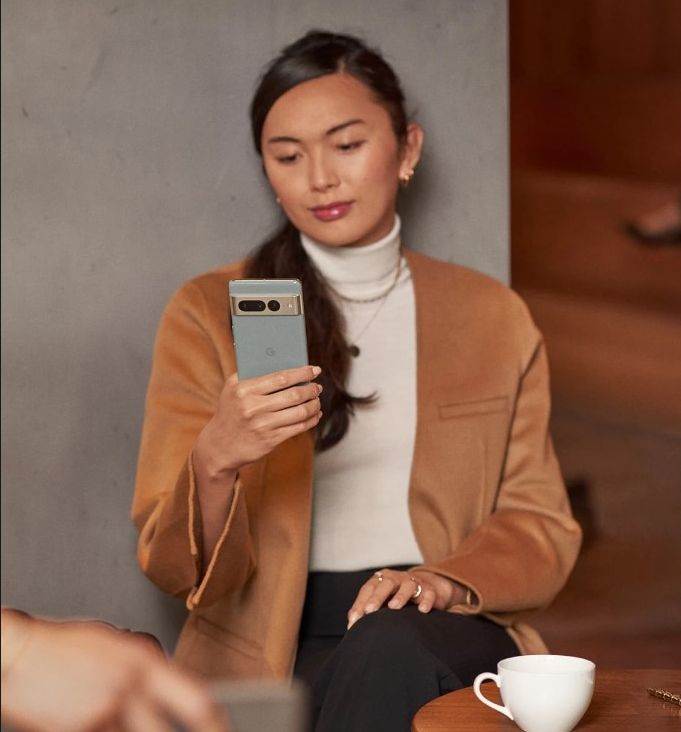 NOVI PIXEL PORTFELJ: Google predstavio nove telefone i pametni sat