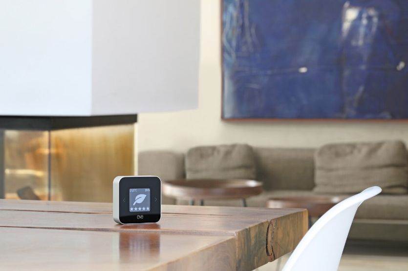 Eve Room Indoor Climate and Air Quality Monitor (5).jpg