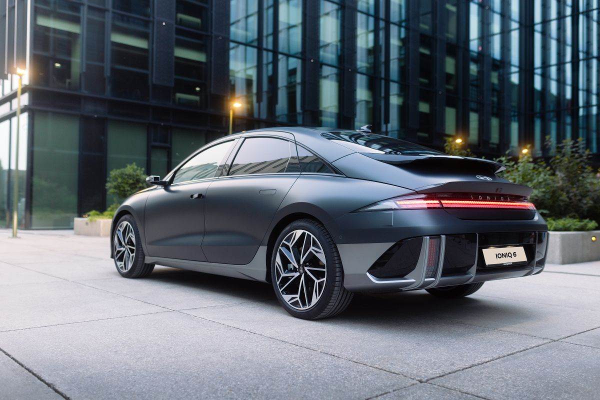 Hyundai Ioniq 6 (3).jpg