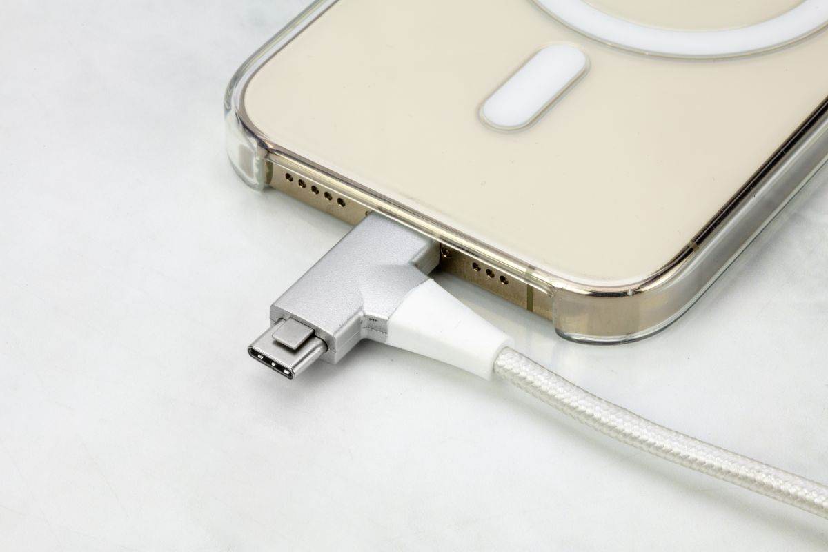 Scosche StrikeLine Hammerhead (2).jpg