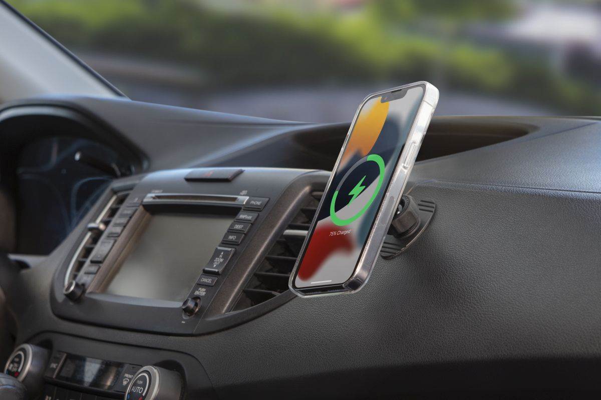 PRONAŠLI SMO IH U BERLINU: Savršeni dodaci u automobilu