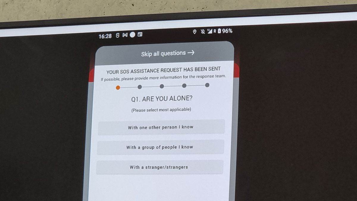 Bullitt Satelitte Messenger (1).jpg