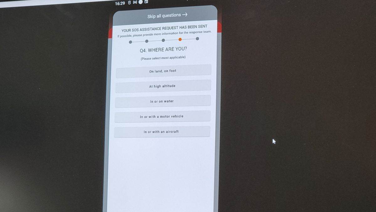 Bullitt Satelitte Messenger (4).jpg