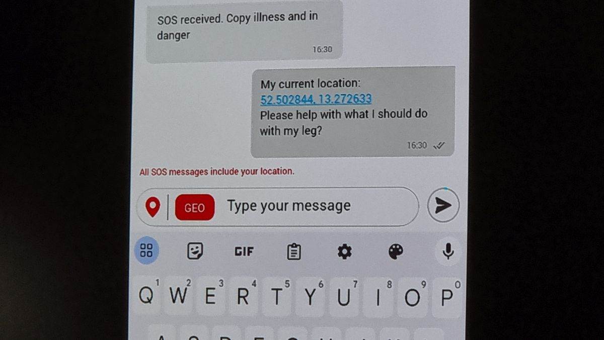 Bullitt Satelitte Messenger (10).jpg