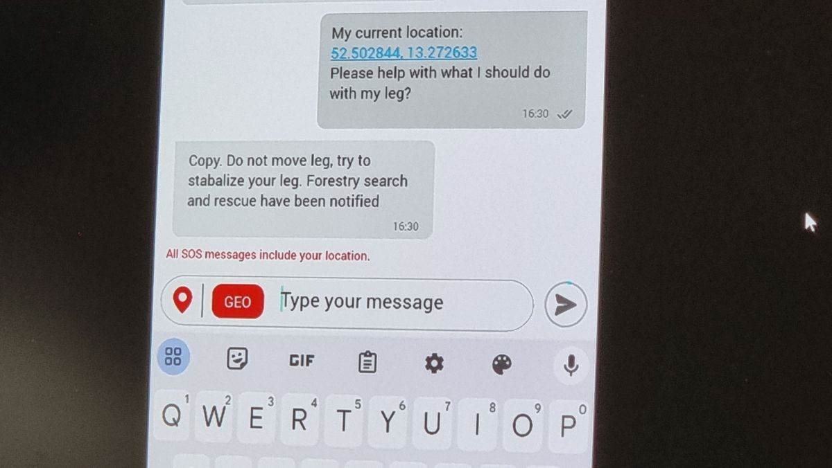 Bullitt Satelitte Messenger (11).jpg