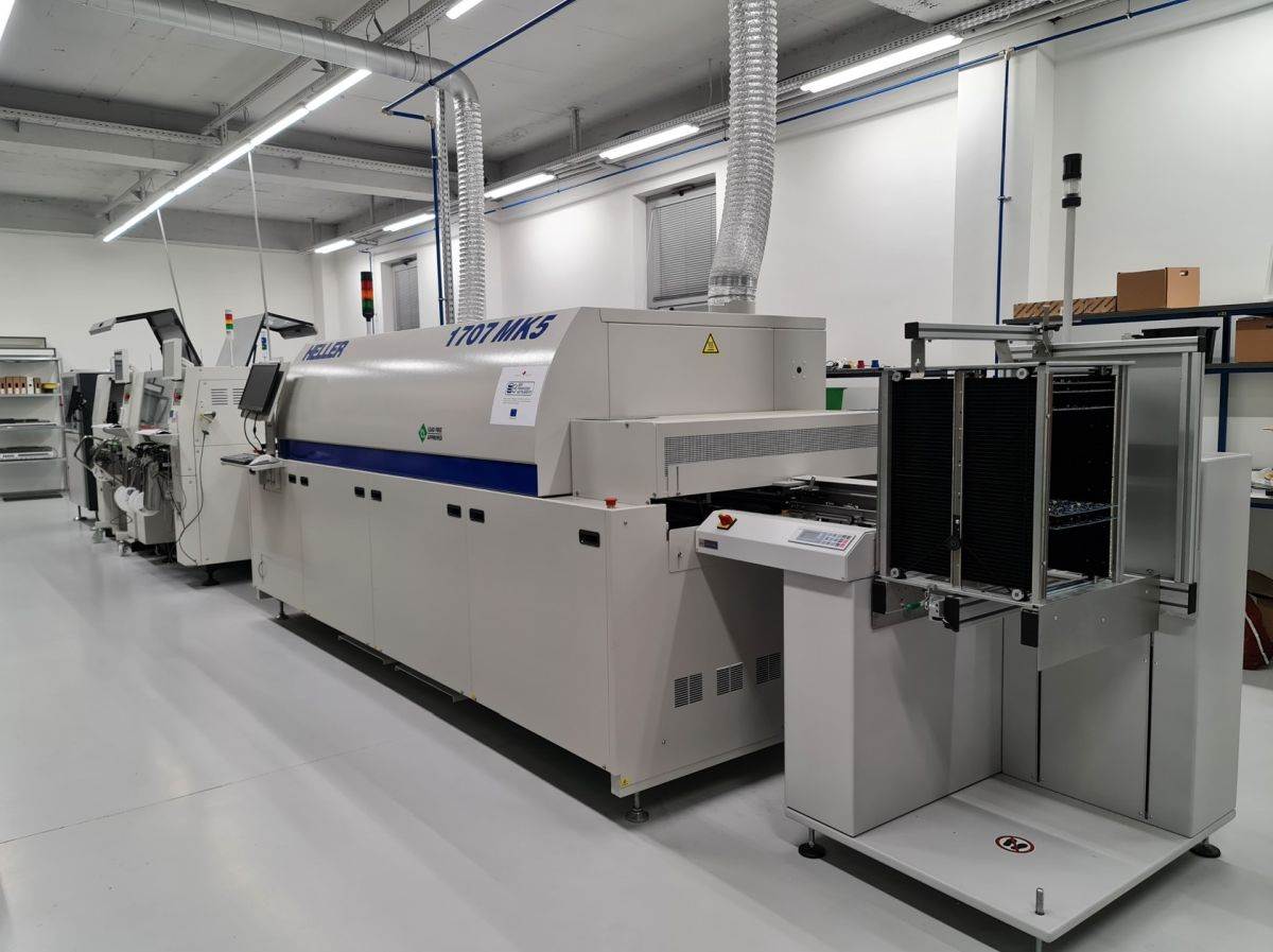 Smart Sense Pick and Place line.jpg