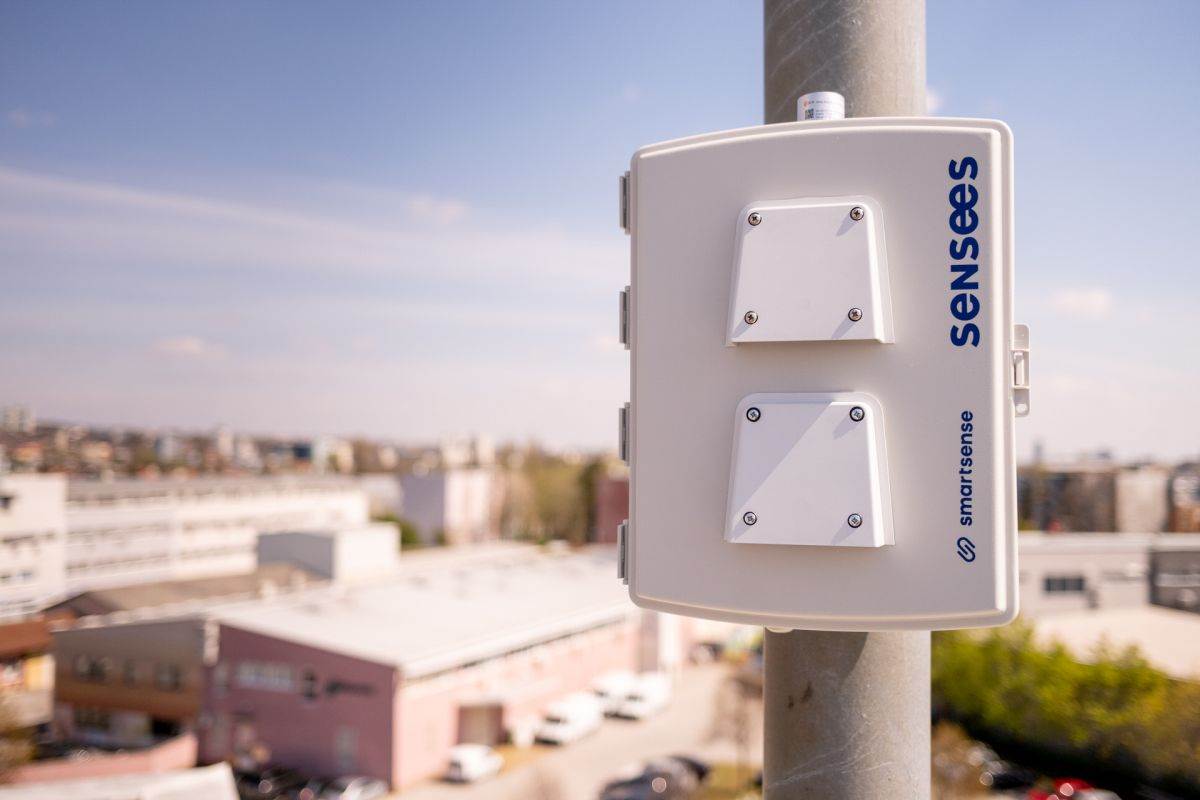 Sensees Environment-Outdoor Air Quality Sensor Unit 1.jpg
