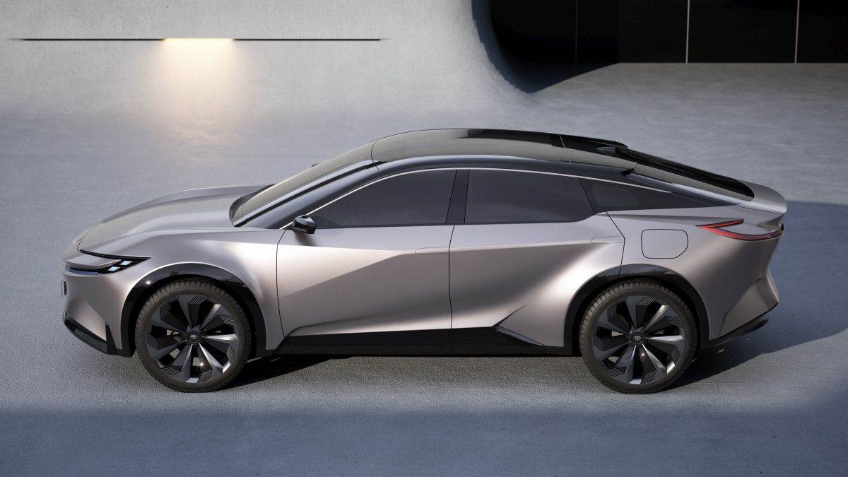 Toyota Sport Crossover Concept (1).jpg