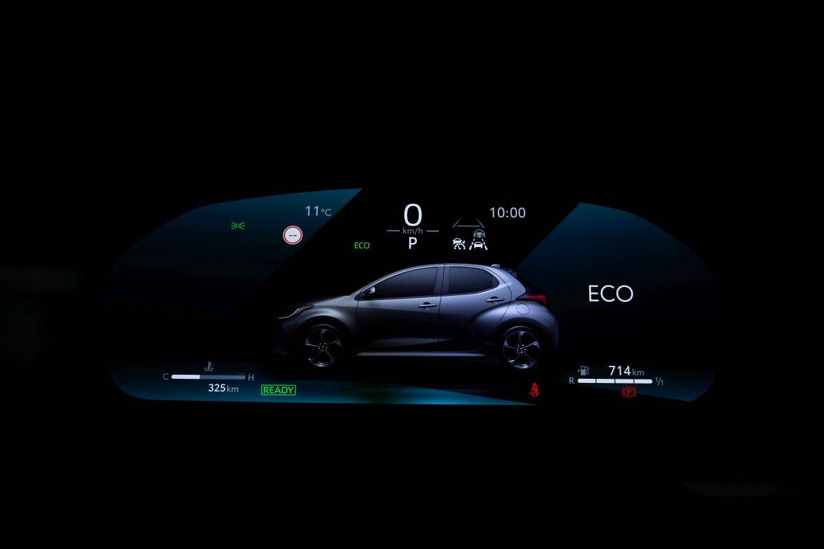 Toyota Yaris (8).jpg