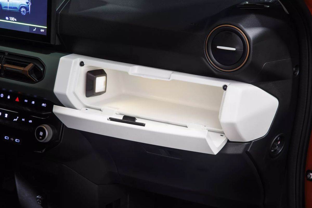 Dacia Spring 2024 (11).jpg