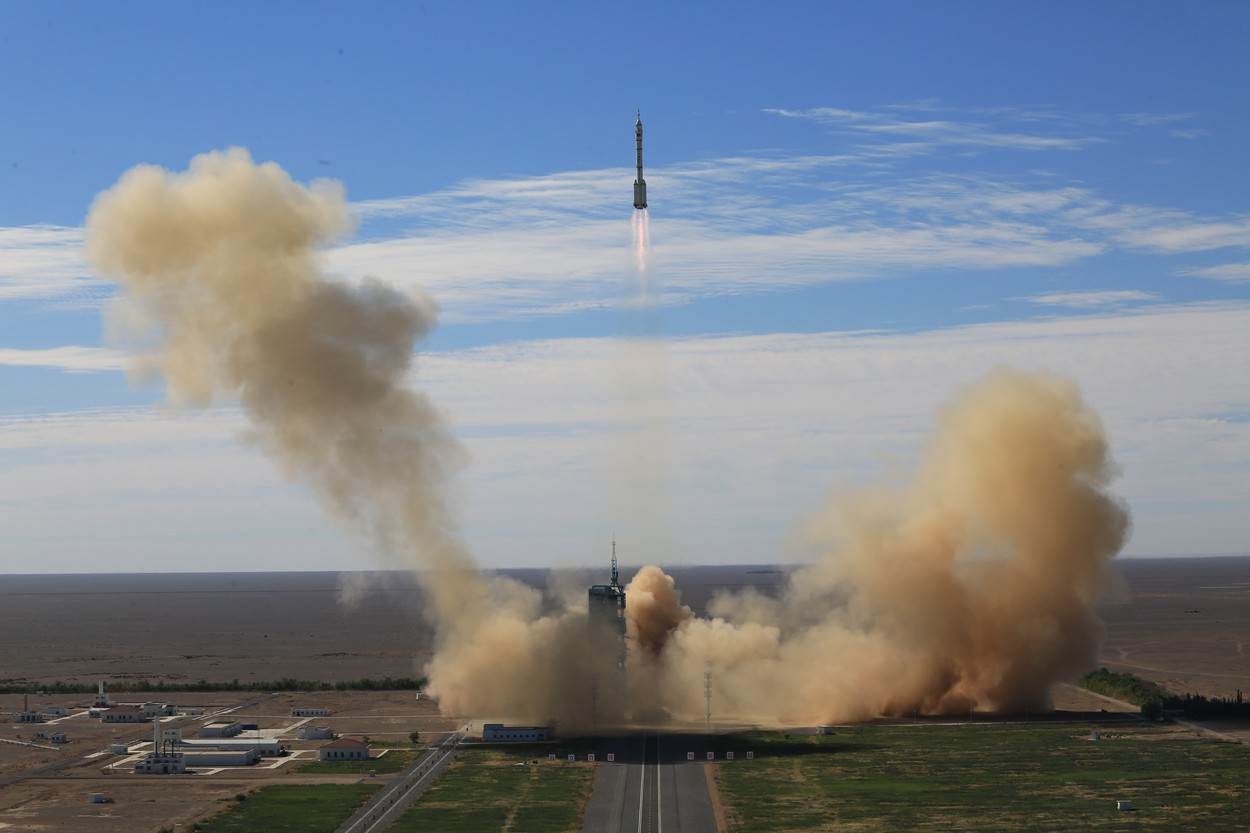 SPEKTAKULARNE FOTOGRAFIJE Uzletjela je kineska svemirska letjelica s troje ljudi!